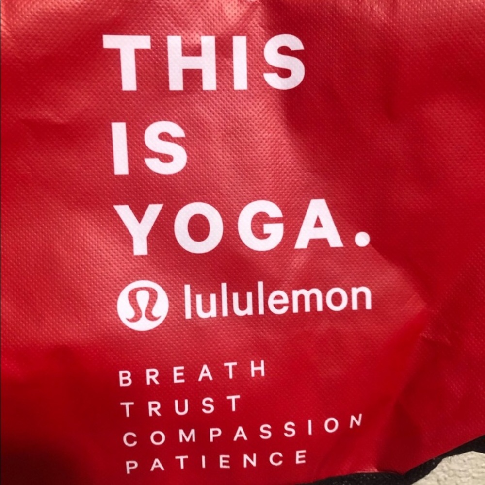 2 Lululemon+ bag - Picture 12 of 13